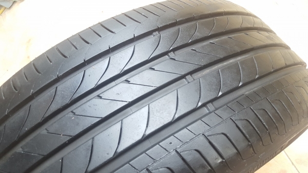 ขายยาง215/55/17 ปี 3916 GOODYEAR 2 เส้น