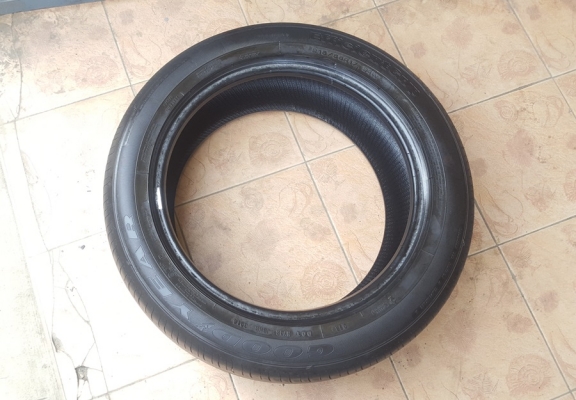 ขายยาง215/55/17 ปี 3916 GOODYEAR 2 เส้น