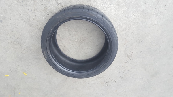 ขายยาง225/40/18 ปี 2412 BRIDGESTONE ER002 2 เส้น ขายยาง225/40/18 ปี 2412 BRIDGESTONE ER002 2 เส้น