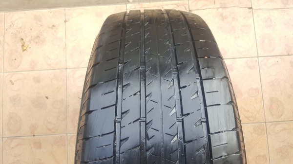 ขายยาง265/70/16 ปี 17/2+16/2 Firestone 4 เส้น ขายยาง265/70/16 ปี 17/2+16/2 Firestone 4 เส้น