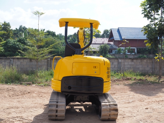 330,000บาท เก่านอกKOMATSU PC30FR-1 ยังไม่เคยใช้งานในไทย มีไลน์เจาะ ปั้มนิ้ว