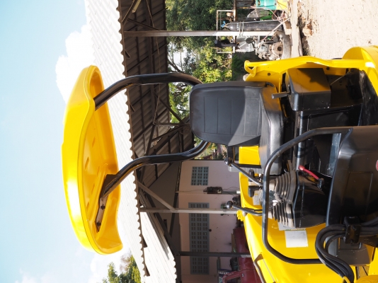 330,000บาท เก่านอกKOMATSU PC30FR-1 ยังไม่เคยใช้งานในไทย มีไลน์เจาะ ปั้มนิ้ว