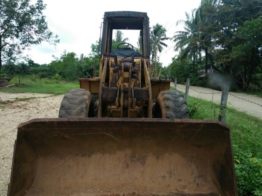 รถตัก CAT 910E. สนใจติดต่อ 081 - 6079515 รถตัก CAT 910E. สนใจติดต่อ 081 - 6079515