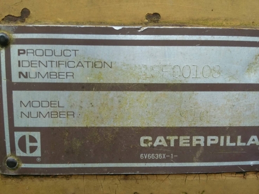 รถตัก CAT 910E. สนใจติดต่อ 081 - 6079515