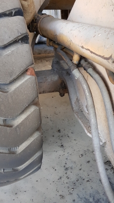 รถตักยี่ห้อโคมัสสุรุ่น 520 แบบ 2 เพลา ต่อบุ๋นกี่เรียบร้อยแล้ว ใช้งานได้ปกติ