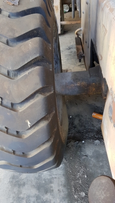 รถตักยี่ห้อโคมัสสุรุ่น 520 แบบ 2 เพลา ต่อบุ๋นกี่เรียบร้อยแล้ว ใช้งานได้ปกติ