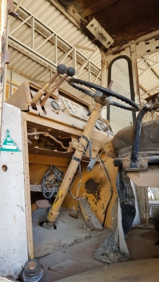 รถตักยี่ห้อโคมัสสุรุ่น 520 แบบ 2 เพลา ต่อบุ๋นกี่เรียบร้อยแล้ว ใช้งานได้ปกติ