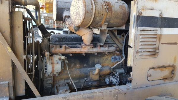 รถตักยี่ห้อโคมัสสุรุ่น 520 แบบ 2 เพลา ต่อบุ๋นกี่เรียบร้อยแล้ว ใช้งานได้ปกติ