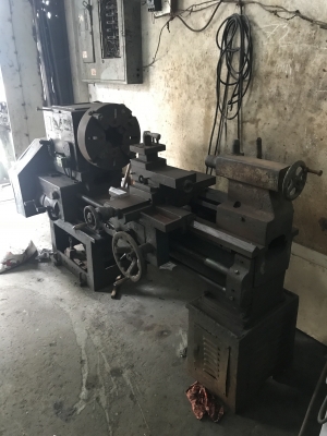 ขายกลึง5.5ฟุตใต้หวัน2เพลาสวิง800ราคากันเองครับถูกครับผม ขายกลึง5.5ฟุตใต้หวัน2เพลาสวิง800ราคากันเองครับถูกครับผม