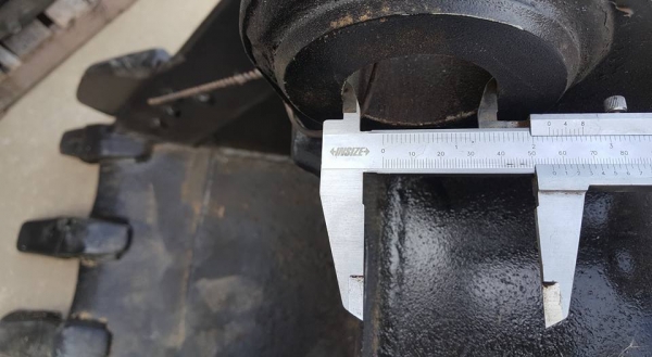 สินค้าเก่า ขายตามสภาพ งานนำเข้า ประกอบนอก BUCKETบุ๊งกี๋ สำหรับรถขุดไซค์ 100 ,110, 120 / ราคาเพียง(ใบละ) 24,000 บาท สินค้าเก่า ขายตามสภาพ งานนำเข้า ประกอบนอก BUCKETบุ๊งกี๋ สำหรับรถขุดไซค์ 100 ,110, 120 / ราคาเพียง(ใบละ) 24,000 บาท