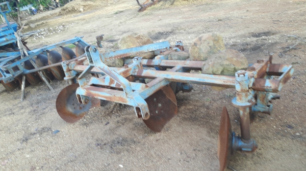 ขายครับ ผานโอบ ร่องคู่ เจริญยนต์ตาคลี มี2พวง