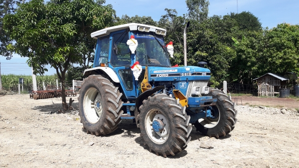 ขาย 5610 4&times;4 เปลี่ยนเครื่อง7740 จากนอก เก่านิก100\%