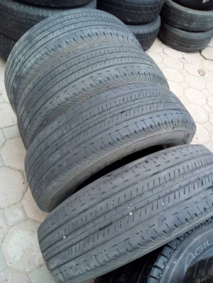 215/70R15 BRIDGESTONE DURAVIS R611 สวยๆ ดอกหนาๆ ชุด 4 เส้น โทร.081-427-3941ไอดีไลน์ 0814273941
