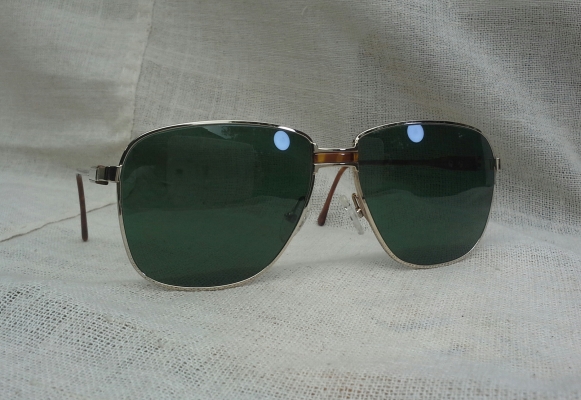 แว่นตาสุดยอดฝีมือสายพันธุ์ออสเตรียน ยุค &#039;80s โคตรเก่าเก็บ ! บิ๊กไซซ์ 144mm Vintage VIENNALINE h