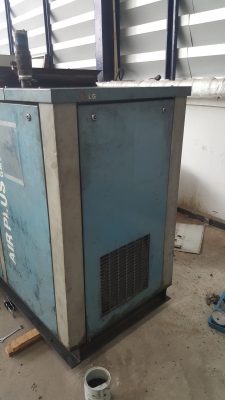 ขายปั๊มลมสกรู 50 แรงม้ายี่ห้อแอลจี ราคา 60,000 บาท