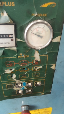 ขายปั๊มลมสกรู 50 แรงม้ายี่ห้อแอลจี ราคา 60,000 บาท