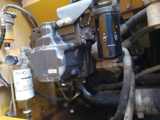 Komatsu PC200-8Mo เดิมๆ ห้างมือเดียวทำงาน 7xxx ชม. มีลายหัวเจาะ เอกสารเล่ม