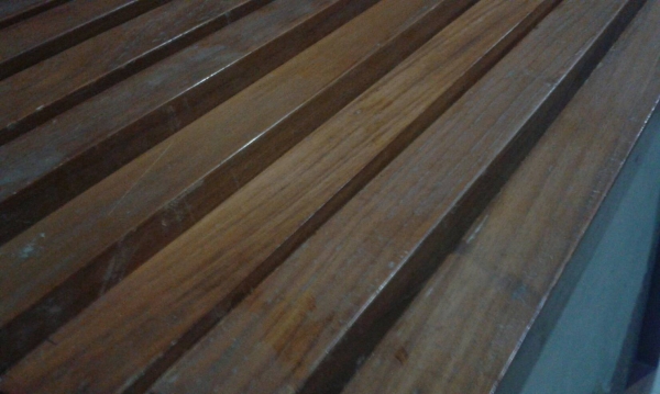 กรอบรูปไม้สักผ้่าปัก กรอบรูปไม้สักผ้่าปัก