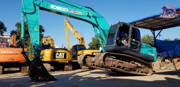 ขายรถแบ็คโฮ KOBELCO SK200-8 YN12 SuperX ใช้งาน 5พันชั่วโมง สภาพเทพบุตร พร้อมลงงานได้ทันที