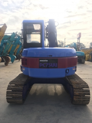 KOMATSU รุ่น: PC75UU-2E