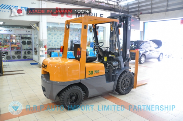 ขายรถโฟล์คลิฟท์มือสอง TCM รุ่น FHD30Z5-34G12234 นำเข้าจากประเทศญี่ปุ่น 100\% ไม่เคยใช้งานในไทย