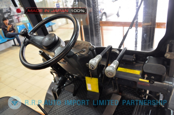 ขายรถโฟล์คลิฟท์มือสอง TCM รุ่น FHD30Z5-34G12234 นำเข้าจากประเทศญี่ปุ่น 100\% ไม่เคยใช้งานในไทย