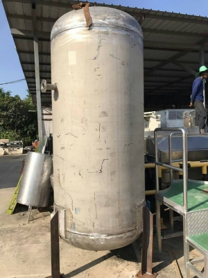 ถังพักลมสแตนเลส หนา 9 มิล ขนาด 106 * 260 CM ปริมาณ 2,500 ลิตร ถังพักลมสแตนเลส หนา 9 มิล ขนาด 106 * 260 CM ปริมาณ 2,500 ลิตร