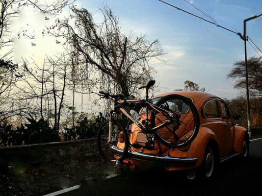 แร็คจักรยานห้อยท้ายรถยนต์ รุ่น RB-1 แร็คจักรยานห้อยท้ายรถยนต์ รุ่น RB-1