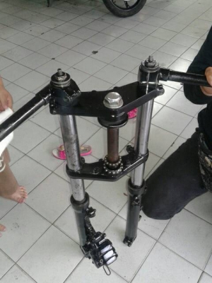 โช็คซ้ายขวา แฮนด์ แผงคอ Honda NC