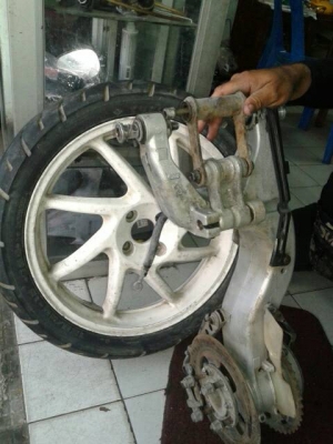 สวิงอาร์มหลัง สวิงอาร์มเดี่ยว ล้อหลัง NC 400cc