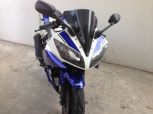 Yamaha R15 150cc ขาว น้ำเงิน สวย ล้อแม็กแท้ ปี2015 เครื่องดีมาก