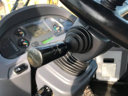 ขายรถตักล้อยาง KOMATSU WA320-6 ปี 2012 รถนอกนำเข้าเองจากญี่ปุ่น สภาพสวยพร้อมใช้งาน มีVDOการทำงานครับ ขายรถตักล้อยาง KOMATSU WA320-6 ปี 2012 รถนอกนำเข้าเองจากญี่ปุ่น สภาพสวยพร้อมใช้งาน มีVDOการทำงานครับ