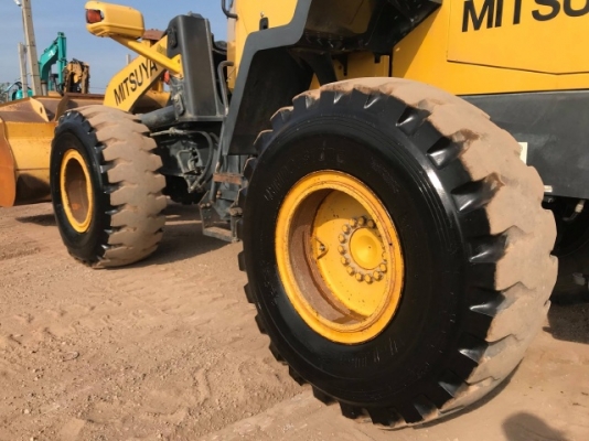 ขายรถตักล้อยาง KOMATSU WA320-6 ปี 2012 รถนอกนำเข้าเองจากญี่ปุ่น สภาพสวยพร้อมใช้งาน มีVDOการทำงานครับ ขายรถตักล้อยาง KOMATSU WA320-6 ปี 2012 รถนอกนำเข้าเองจากญี่ปุ่น สภาพสวยพร้อมใช้งาน มีVDOการทำงานครับ