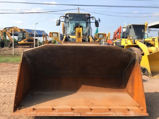 ขายรถตักล้อยาง KOMATSU WA320-6 ปี 2012 รถนอกนำเข้าเองจากญี่ปุ่น สภาพสวยพร้อมใช้งาน มีVDOการทำงานครับ ขายรถตักล้อยาง KOMATSU WA320-6 ปี 2012 รถนอกนำเข้าเองจากญี่ปุ่น สภาพสวยพร้อมใช้งาน มีVDOการทำงานครับ