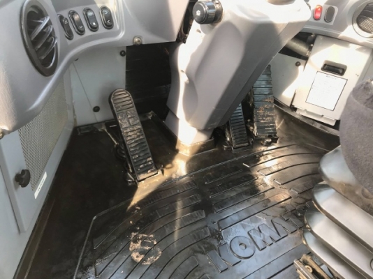 ขายรถตักล้อยาง KOMATSU WA320-6 ปี 2012 รถนอกนำเข้าเองจากญี่ปุ่น สภาพสวยพร้อมใช้งาน มีVDOการทำงานครับ ขายรถตักล้อยาง KOMATSU WA320-6 ปี 2012 รถนอกนำเข้าเองจากญี่ปุ่น สภาพสวยพร้อมใช้งาน มีVDOการทำงานครับ