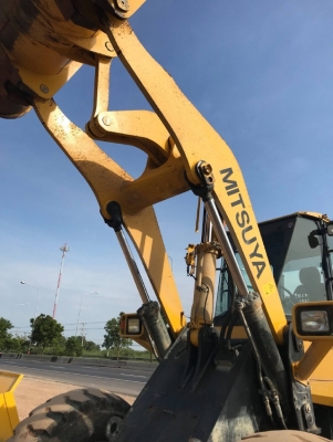 ขายรถตักล้อยาง KOMATSU WA320-6 ปี 2012 รถนอกนำเข้าเองจากญี่ปุ่น สภาพสวยพร้อมใช้งาน มีVDOการทำงานครับ ขายรถตักล้อยาง KOMATSU WA320-6 ปี 2012 รถนอกนำเข้าเองจากญี่ปุ่น สภาพสวยพร้อมใช้งาน มีVDOการทำงานครับ