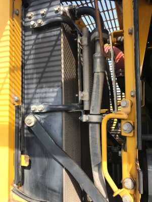 ขายรถตักล้อยาง KOMATSU WA320-6 ปี 2012 รถนอกนำเข้าเองจากญี่ปุ่น สภาพสวยพร้อมใช้งาน มีVDOการทำงานครับ ขายรถตักล้อยาง KOMATSU WA320-6 ปี 2012 รถนอกนำเข้าเองจากญี่ปุ่น สภาพสวยพร้อมใช้งาน มีVDOการทำงานครับ