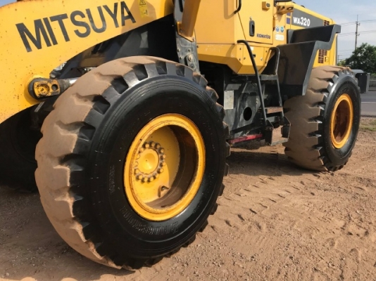 ขายรถตักล้อยาง KOMATSU WA320-6 ปี 2012 รถนอกนำเข้าเองจากญี่ปุ่น สภาพสวยพร้อมใช้งาน มีVDOการทำงานครับ ขายรถตักล้อยาง KOMATSU WA320-6 ปี 2012 รถนอกนำเข้าเองจากญี่ปุ่น สภาพสวยพร้อมใช้งาน มีVDOการทำงานครับ