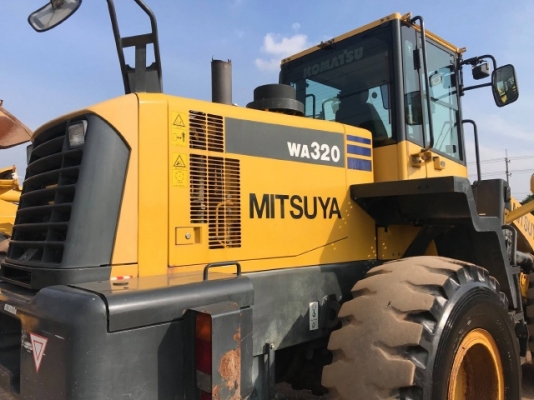 ขายรถตักล้อยาง KOMATSU WA320-6 ปี 2012 รถนอกนำเข้าเองจากญี่ปุ่น สภาพสวยพร้อมใช้งาน มีVDOการทำงานครับ ขายรถตักล้อยาง KOMATSU WA320-6 ปี 2012 รถนอกนำเข้าเองจากญี่ปุ่น สภาพสวยพร้อมใช้งาน มีVDOการทำงานครับ