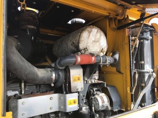 ขายรถตักล้อยาง KOMATSU WA320-6 ปี 2012 รถนอกนำเข้าเองจากญี่ปุ่น สภาพสวยพร้อมใช้งาน มีVDOการทำงานครับ ขายรถตักล้อยาง KOMATSU WA320-6 ปี 2012 รถนอกนำเข้าเองจากญี่ปุ่น สภาพสวยพร้อมใช้งาน มีVDOการทำงานครับ