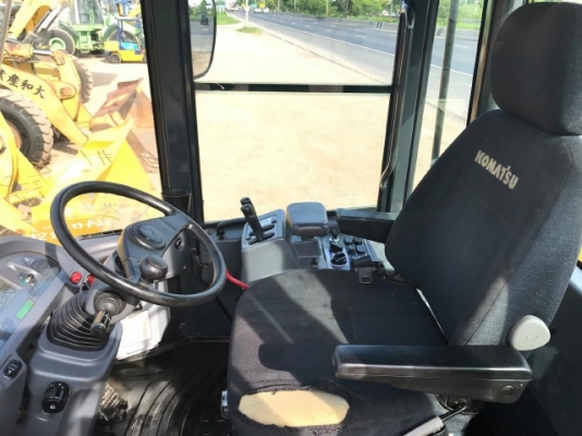 ขายรถตักล้อยาง KOMATSU WA320-6 ปี 2012 รถนอกนำเข้าเองจากญี่ปุ่น สภาพสวยพร้อมใช้งาน มีVDOการทำงานครับ ขายรถตักล้อยาง KOMATSU WA320-6 ปี 2012 รถนอกนำเข้าเองจากญี่ปุ่น สภาพสวยพร้อมใช้งาน มีVDOการทำงานครับ