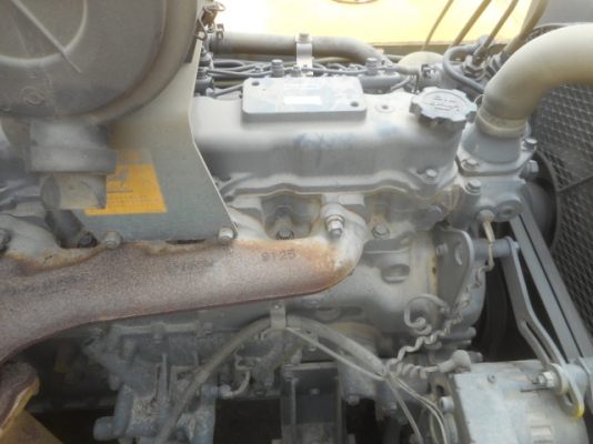 รถบด Dynapac CP202 ปี 2001 แบบ 9 ล้อ เกียร์ธรรมดา นำเข้าจากญี่ปุ่น รถบด Dynapac CP202 ปี 2001 แบบ 9 ล้อ เกียร์ธรรมดา นำเข้าจากญี่ปุ่น