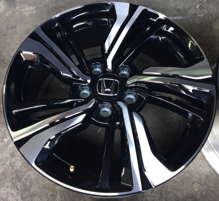 แม็กป้ายแดง Honda Civic FC 1.5 Turbo RS ท๊อปสุดในรุ่น ขอบ 17