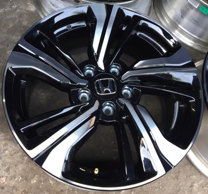 แม็กป้ายแดง Honda Civic FC 1.5 Turbo RS ท๊อปสุดในรุ่น ขอบ 17