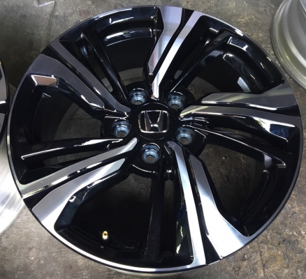 แม็กป้ายแดง Honda Civic FC 1.5 Turbo RS ท๊อปสุดในรุ่น ขอบ 17