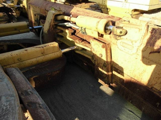 CAT D6MLGP ปี 2002 ใช้งาน 3200 ชม. นำเข้าจากญี่ปุ่น รถสภาพสวยมาก ๆ ครับ CAT D6MLGP ปี 2002 ใช้งาน 3200 ชม. นำเข้าจากญี่ปุ่น รถสภาพสวยมาก ๆ ครับ