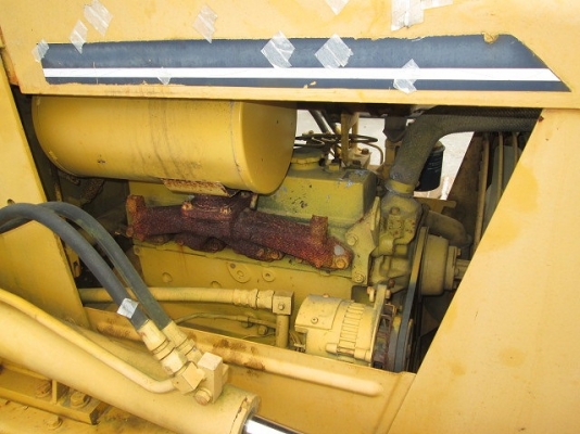 ขายรถแทรคเตอร์ตีนตะขาบ Komatsu D21P-6 มือสองนำเข้าจากญี่ปุ่น สภาพสวย พร้อมใช้งาน