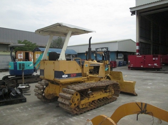 ขายรถแทรคเตอร์ตีนตะขาบ Komatsu D21P-6 มือสองนำเข้าจากญี่ปุ่น สภาพสวย พร้อมใช้งาน
