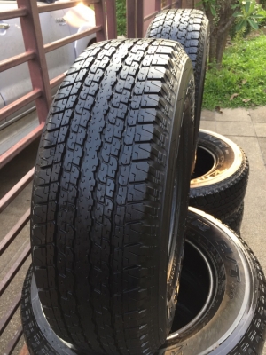 ยาง Bridgestone 245 70 16 ปลายปี16 มี2ชุด ดอกเต็ม ไม่มีปะ เนื้อนิ่มๆ ใช้ยาว ราคาไม่แพง ยาง Bridgestone 245 70 16 ปลายปี16 มี2ชุด ดอกเต็ม ไม่มีปะ เนื้อนิ่มๆ ใช้ยาว ราคาไม่แพง