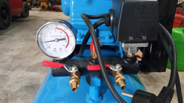 ปั้มลมของใหม่พร้อมมอเตอร์ขนาด150ลิตร